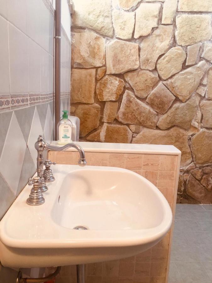 Stria House Villa Mazzarino Bagian luar foto